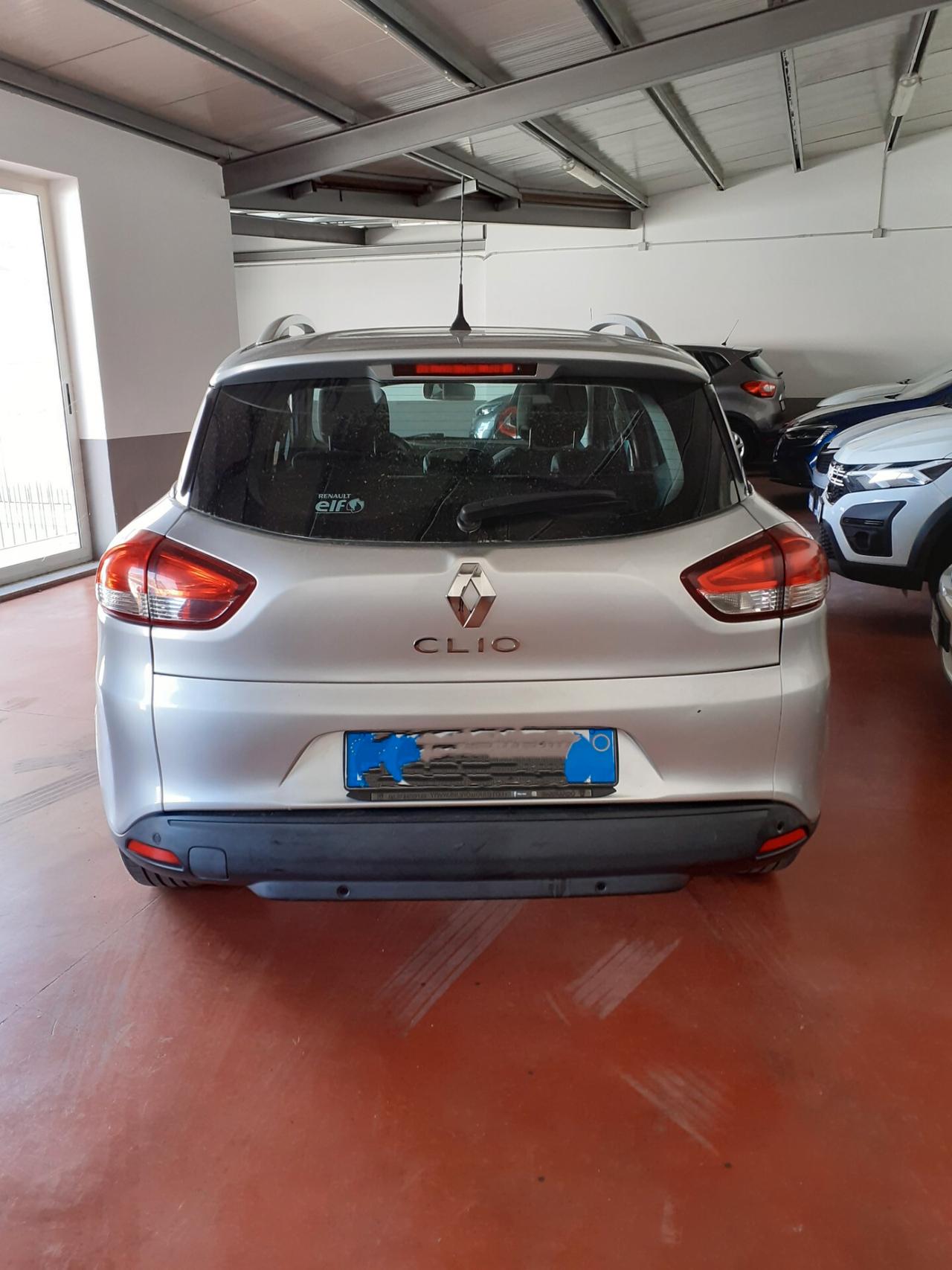 RENAULT CLIO SPORTER