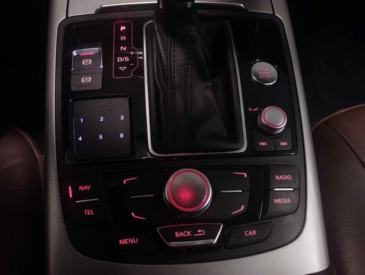 AUDI A6 Avant 2.0 TDI ultra S tronic CAMBIO+FRIZIONI+VOLANO NUOVI