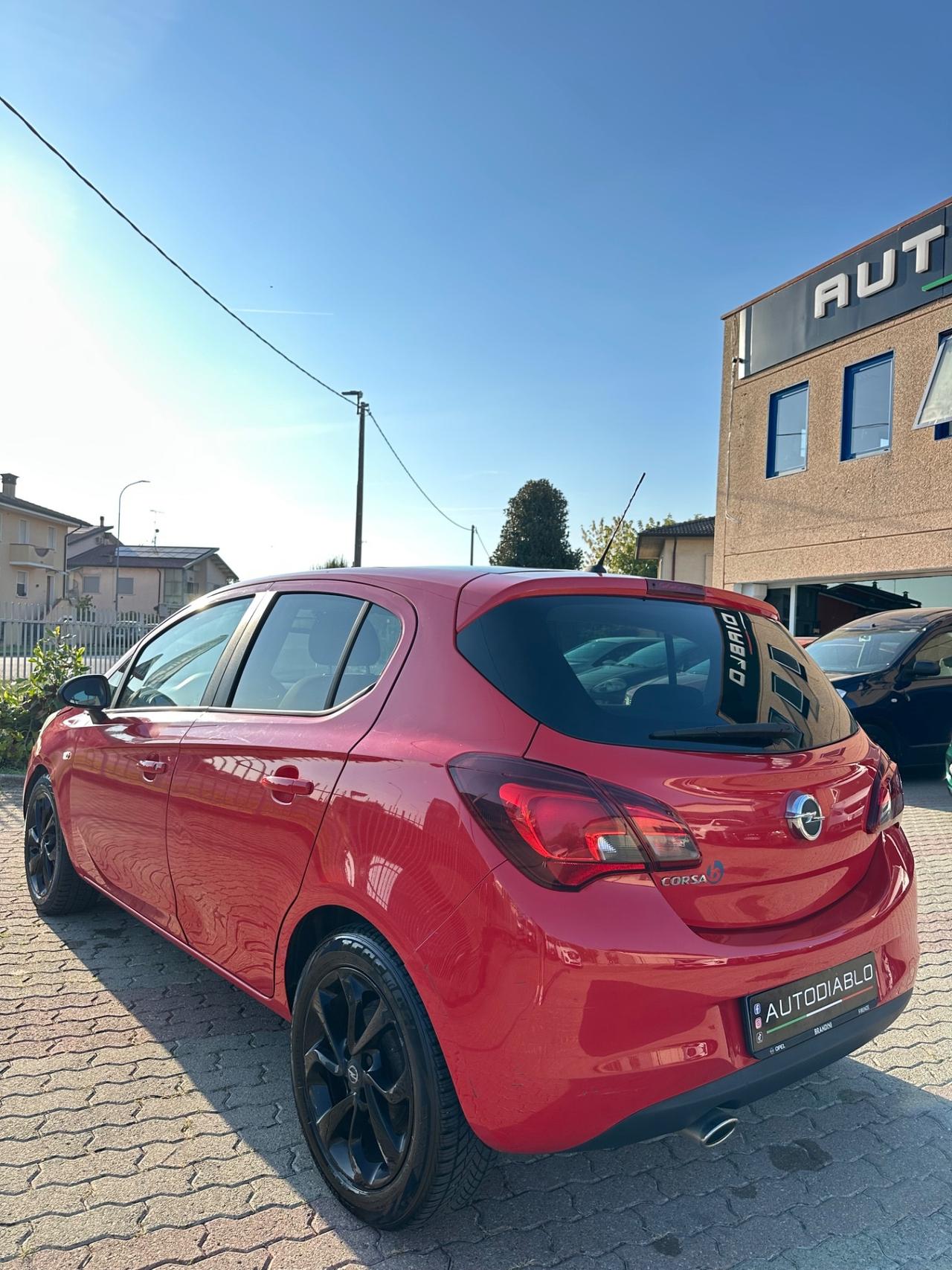 Opel Corsa 1.4 90CV GPL Tech 5 porte b-Color