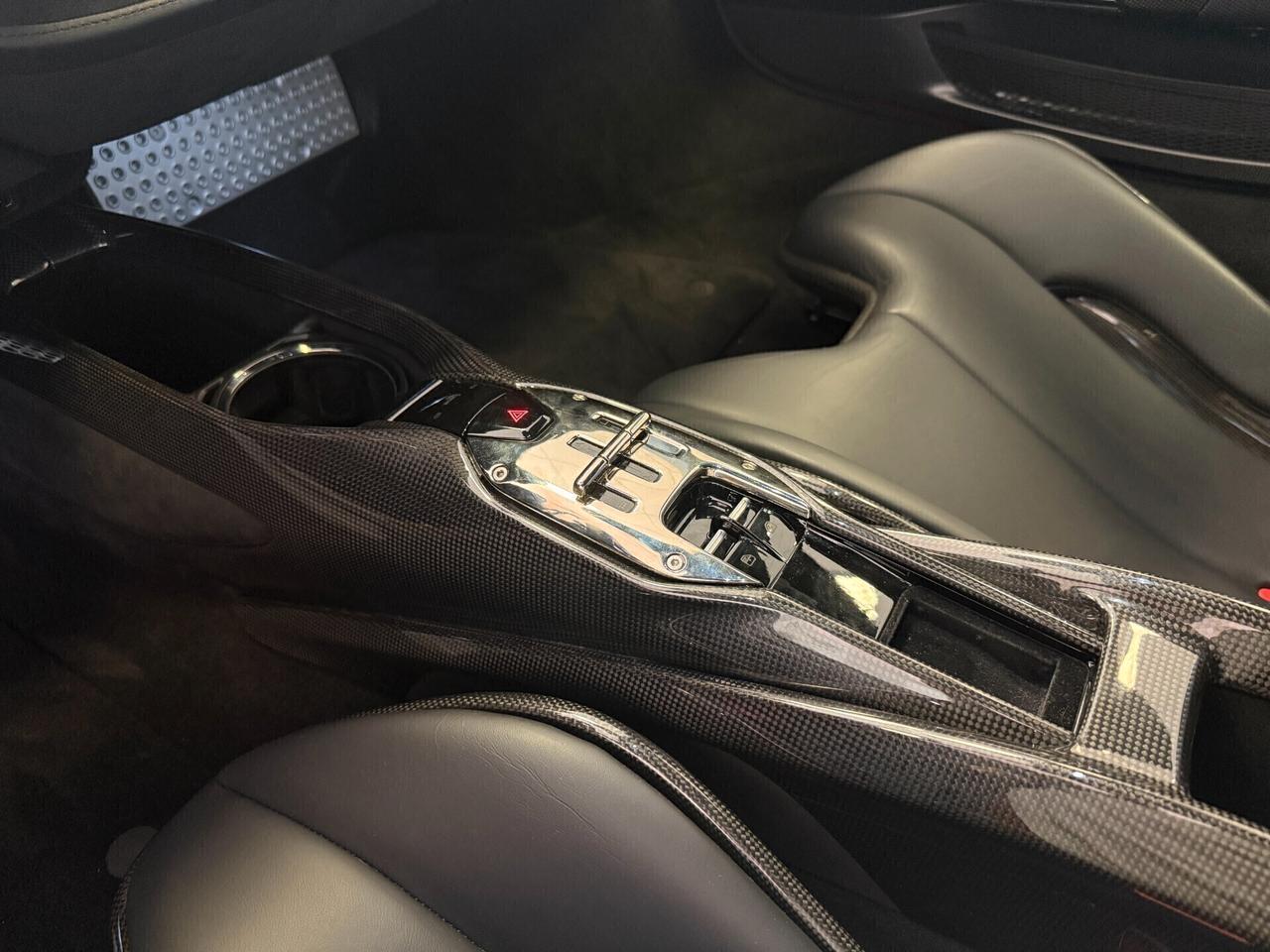 Ferrari SF90 Stradale ASSETTO FIORANO ESTESO