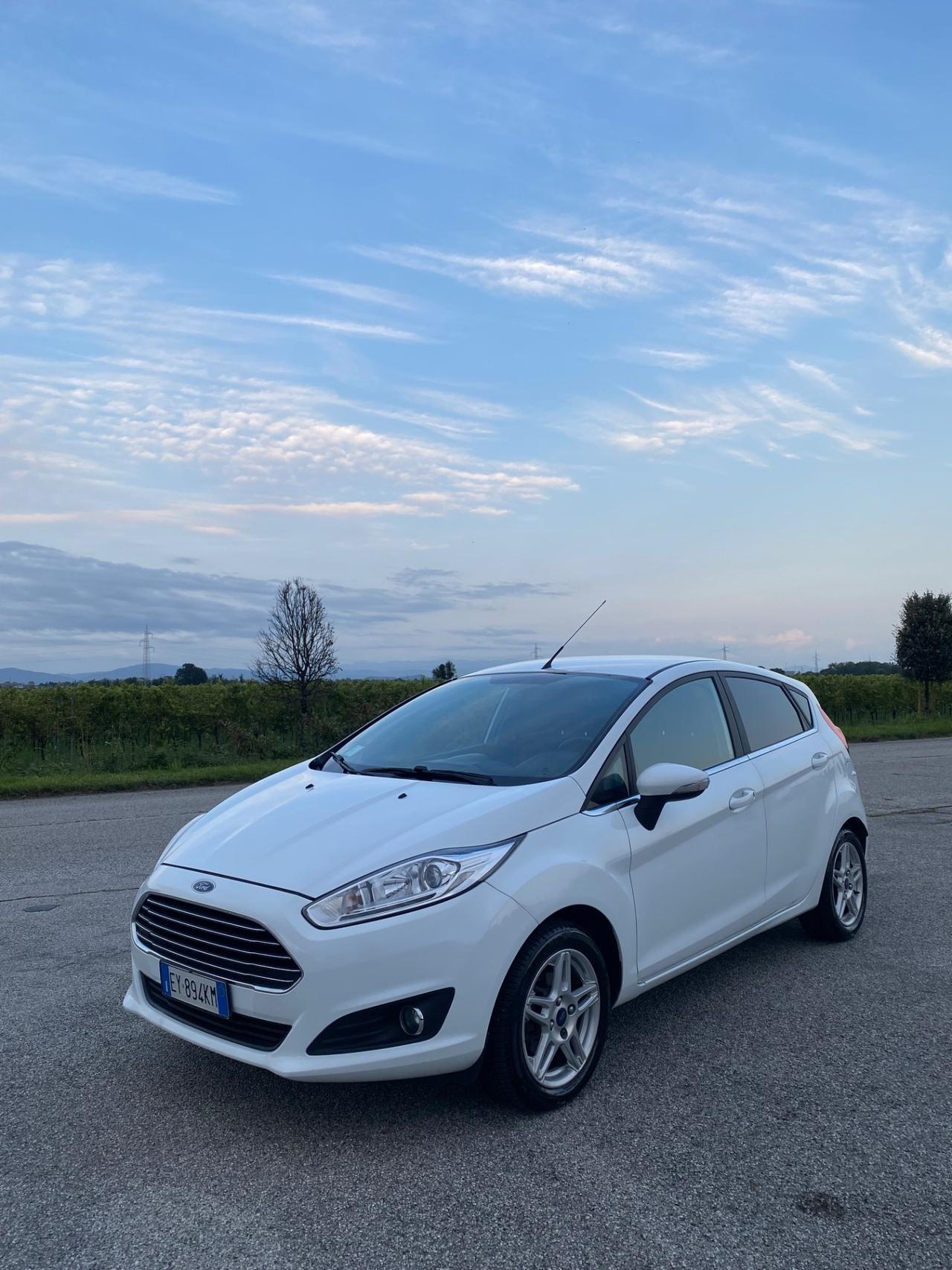 Ford Fiesta 1.2 60CV 5 porte