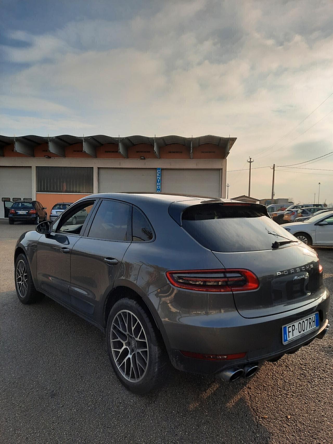 Porsche Macan 2.0 252 cv tagliandi porsche