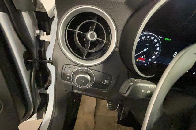 ALFA ROMEO Stelvio Stelvio 2.2 Turbodiesel 210 CV AT8 Q4 Veloce