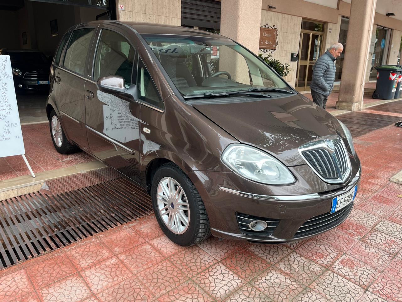 Lancia MUSA 1.4 benzina-2010