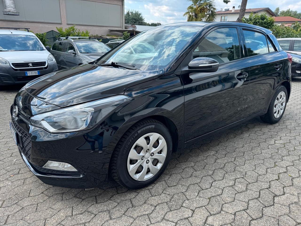 Hyundai i20 1.2 5 porte Classic*CLIMA*NEOPATENTATI