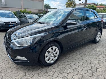 Hyundai i20 1.2 5 porte Classic*CLIMA*NEOPATENTATI