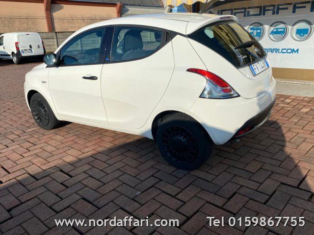 LANCIA Ypsilon 1.2 69 CV 5 porte Elefantino Blu