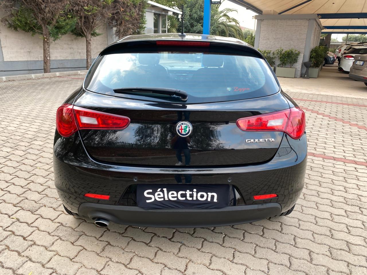 Alfa Romeo Giulietta 1.6 JTDm 120 CV---KM CERTIFICATI!!!----Pacchetti auto per commercianti ---