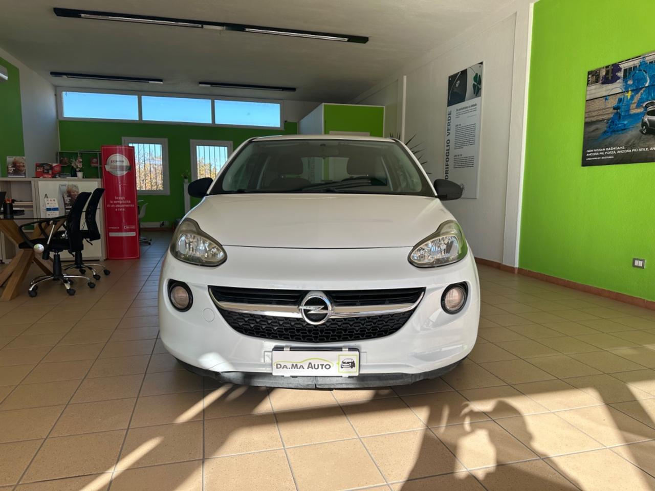 Opel Adam 1.2 70 CV White-Black Link 2013