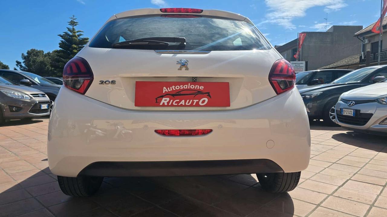 Peugeot 208 BlueHDi 75 5 porte allure