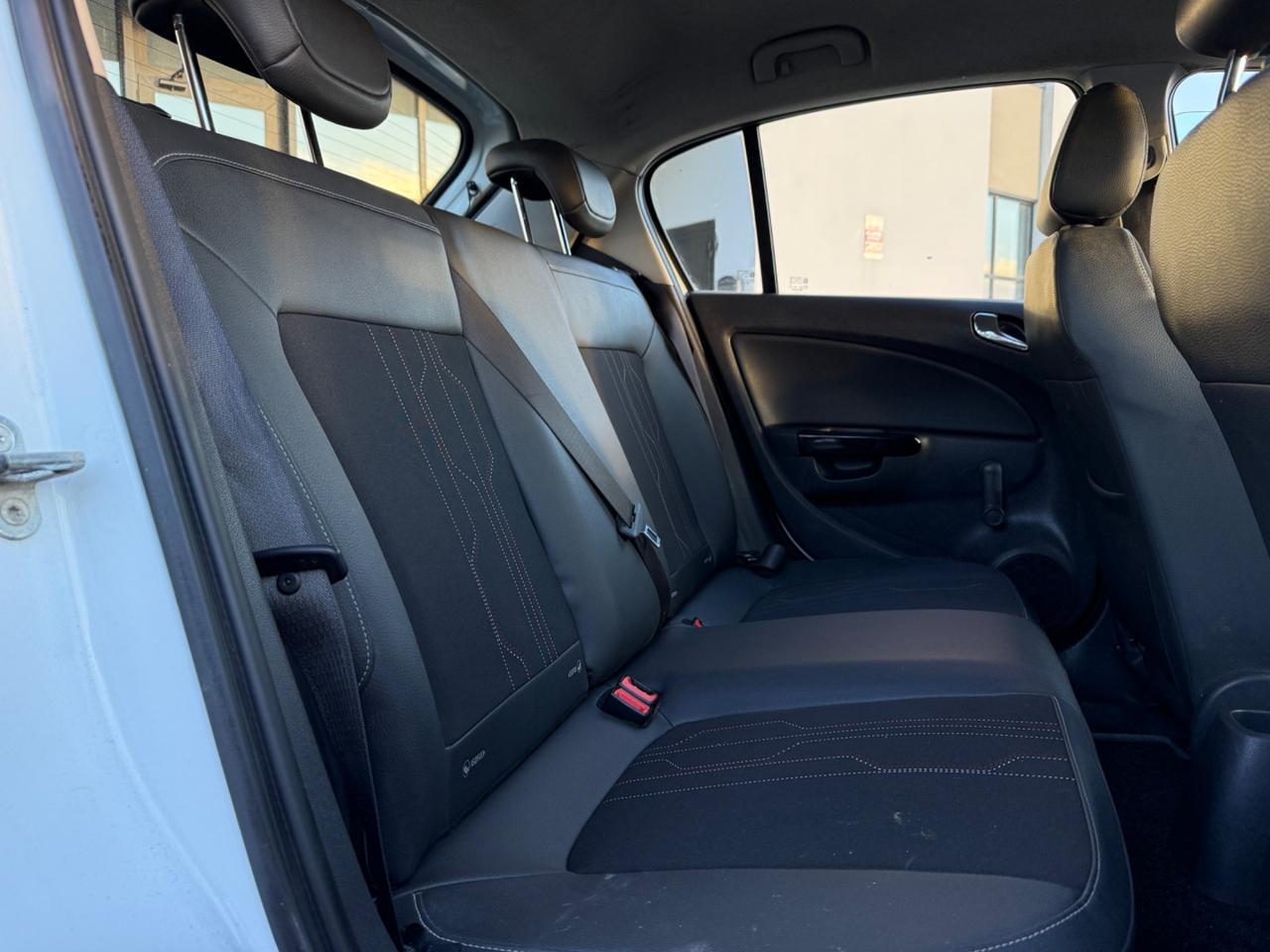 Opel Corsa 1.2 b. |5 porte Edition