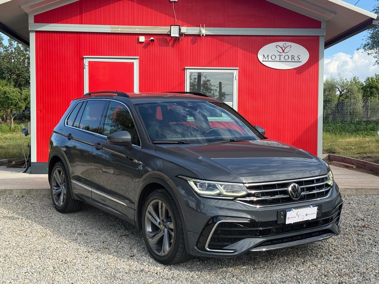Volkswagen Tiguan R-Line 2.0 TDI 150 CV DSG