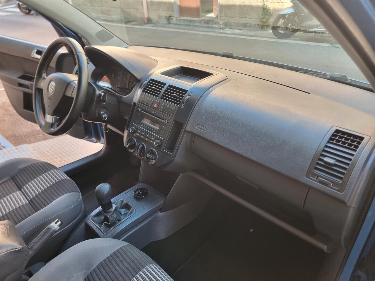 Volkswagen Polo 1.2/70CV 12V 3p. Comfortline