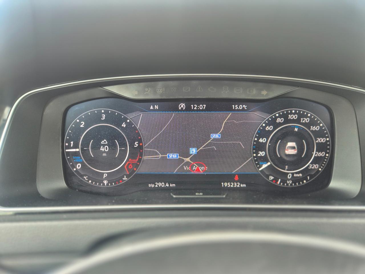 Volkswagen Golf 1.6 TDI 115 CV R-LINE GARANZIA 12 MESI