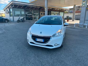 Peugeot 208 PureTech 82 5 porte Access