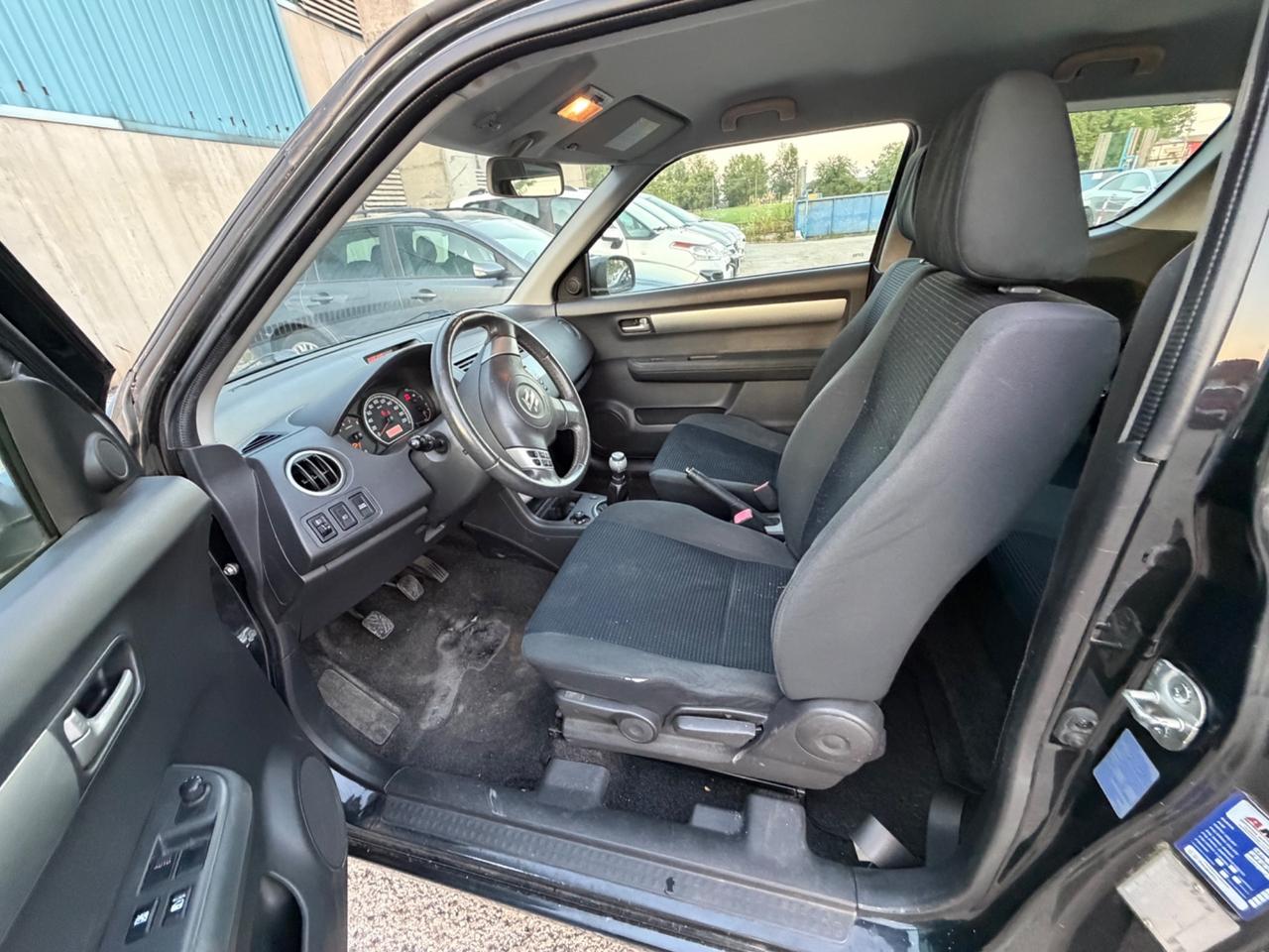 Suzuki Swift 1.3 GPL 3p. GL