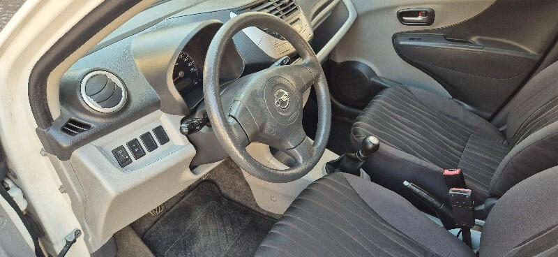 Nissan Pixo 1.0 5 porte Visia