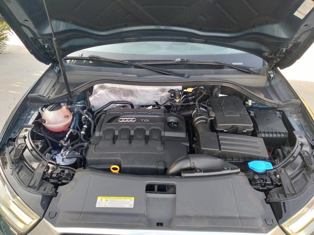 Audi Q3 2.0 TDI 120 CV Sport