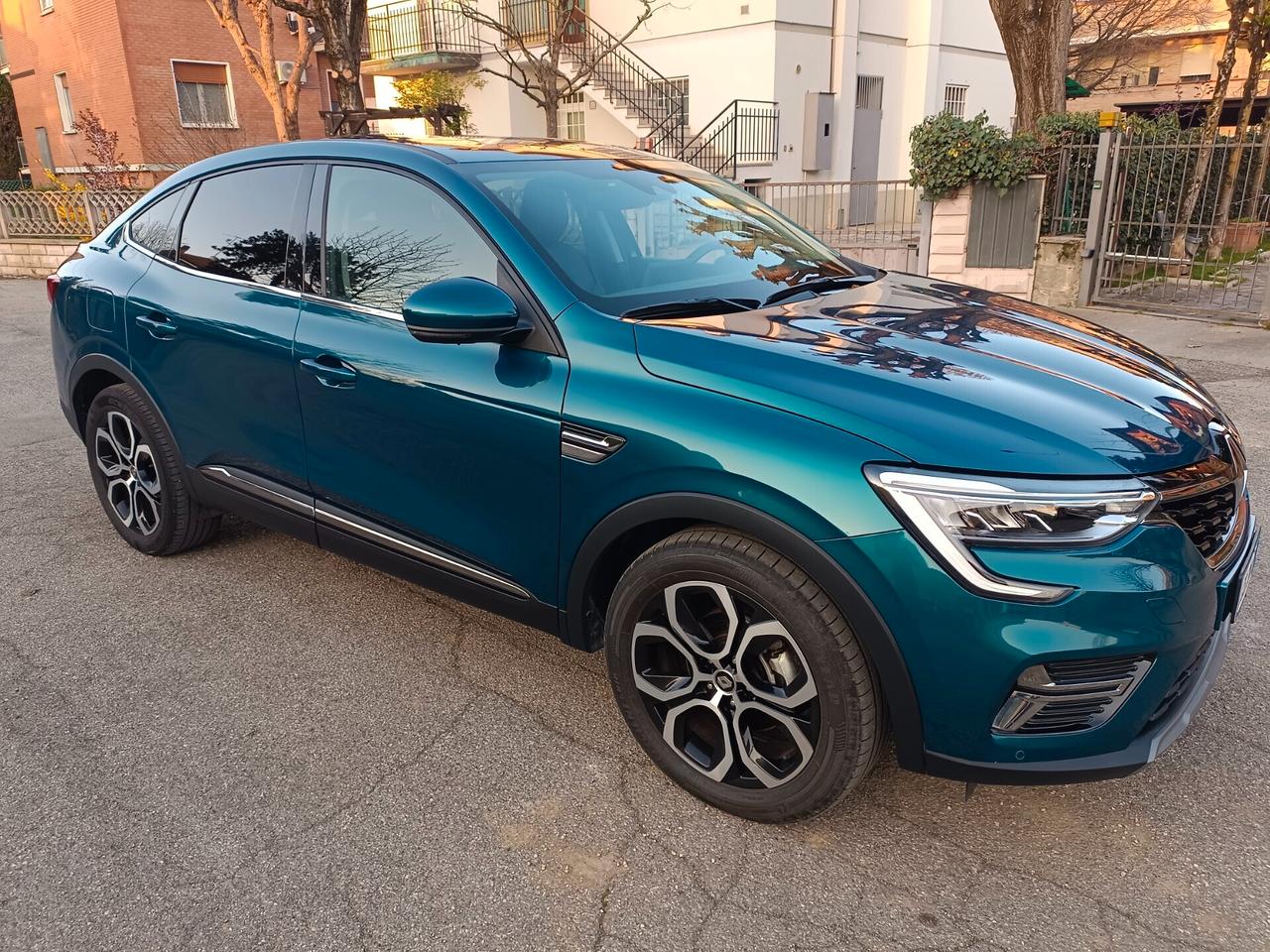 Renault Arkana Hybrid 145 CV Intens