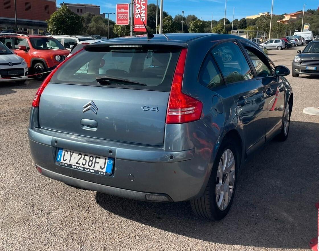 Citroen C4 1.6 HDi 110CV