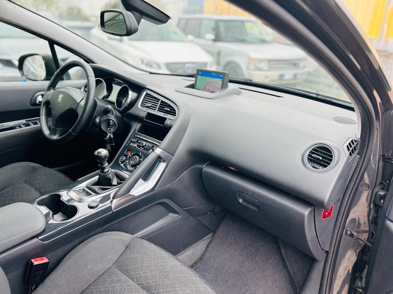 Peugeot 3008 BlueHDi 120 SeS Crossway