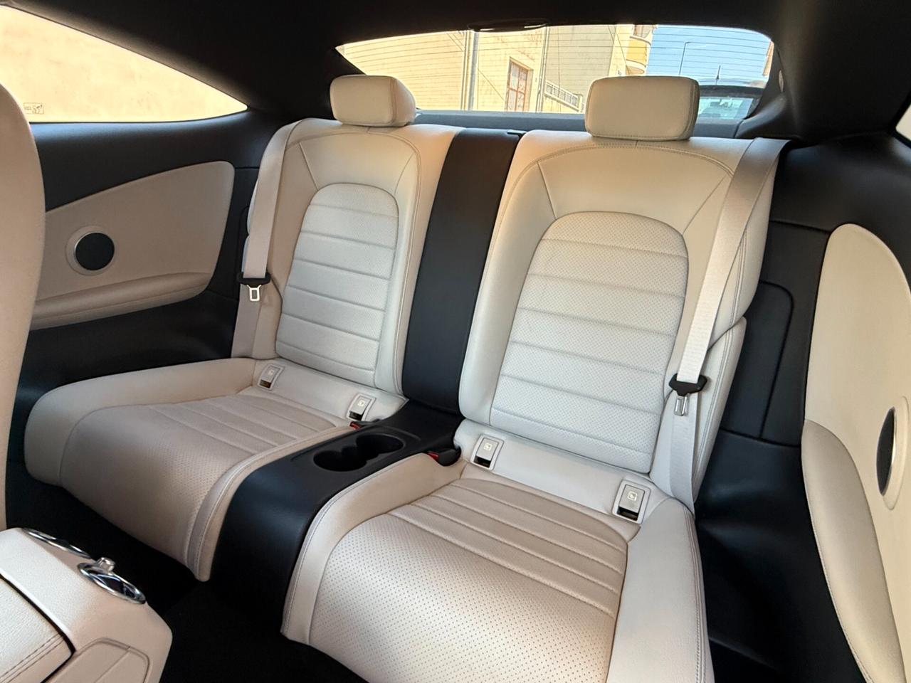 Mercedes-benz C 220 d Coupé Premium