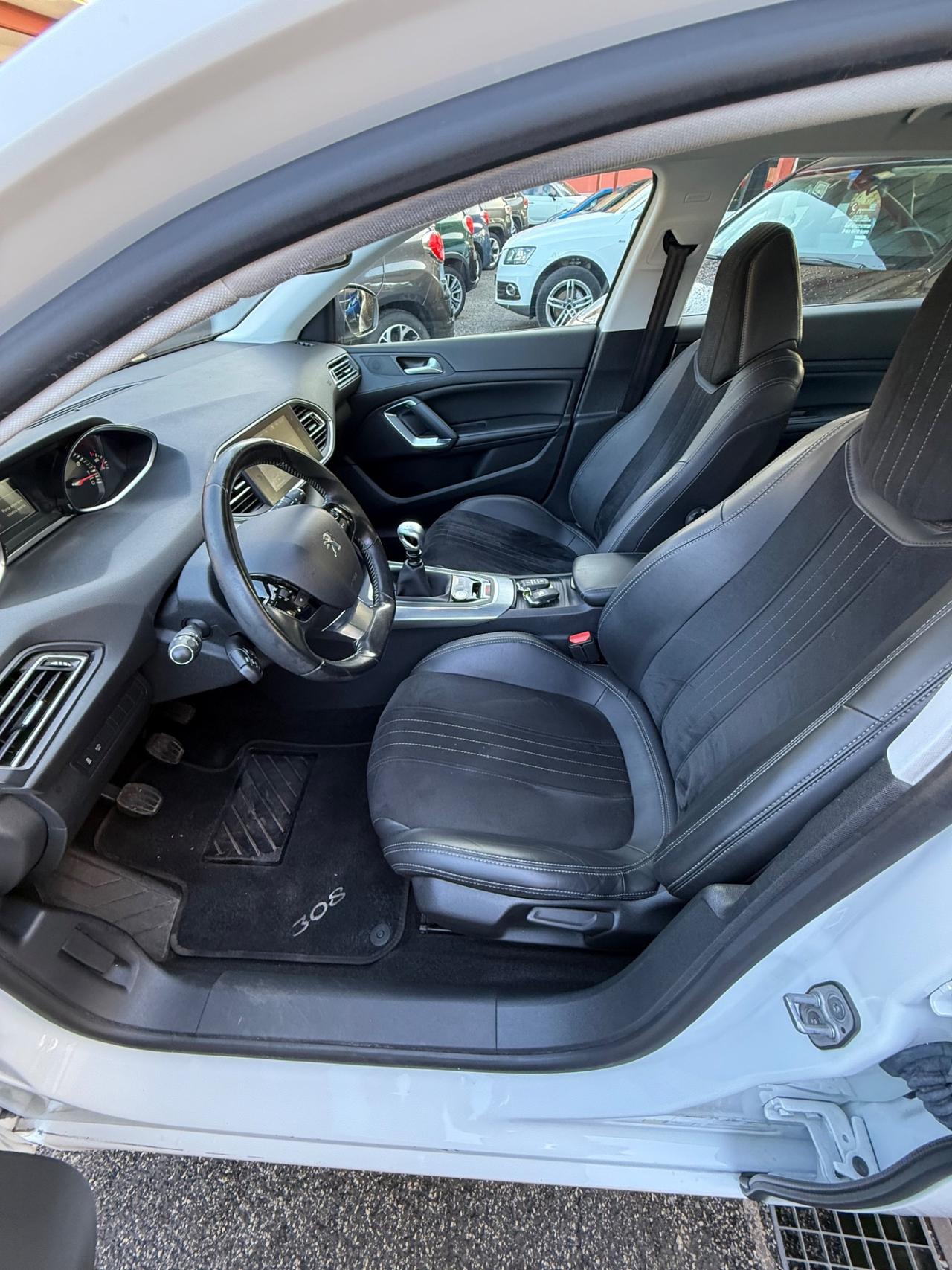 308 1.2 130 cv-Gt line -unipro-rate-garanzia