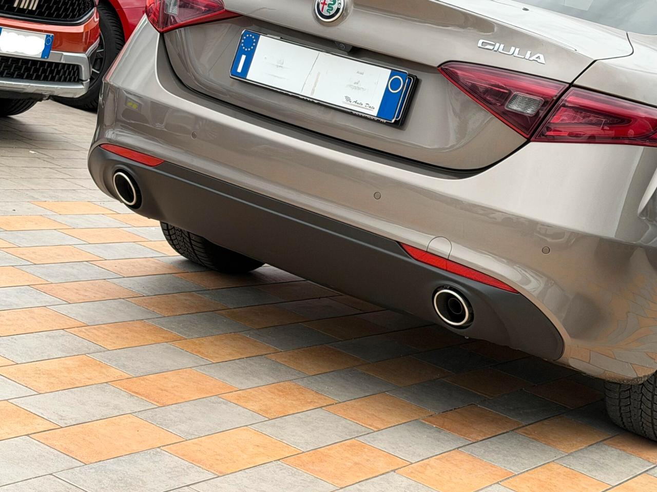 Alfa Romeo Giulia 2.2 TURBODIESL 180 cv. SUPER (Nav)