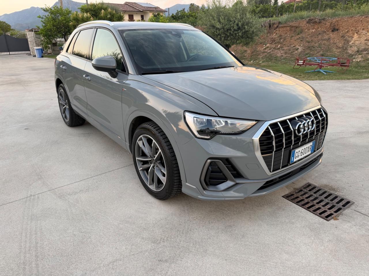 Audi Q3 35 tdi S Line quattro GARNZIA 12 MESI