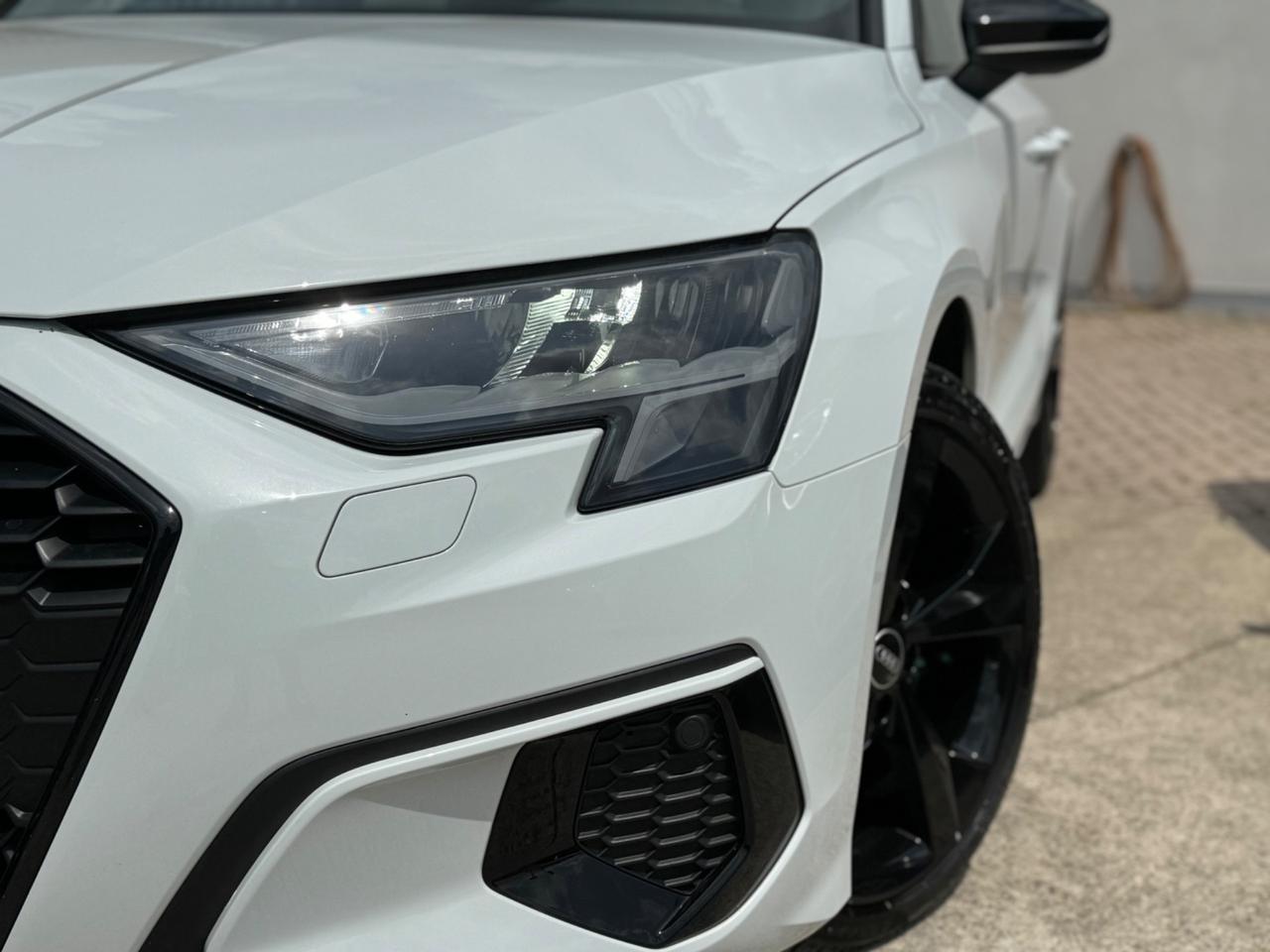 Audi A3 SPB 30 TDI S tronic line