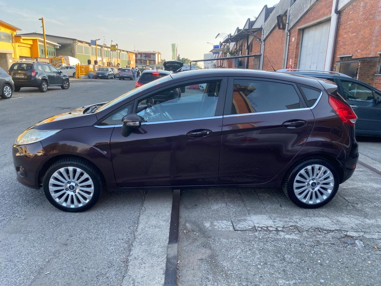 Ford Fiesta Fiesta+ 1.4 5 porte Bz.- GPL