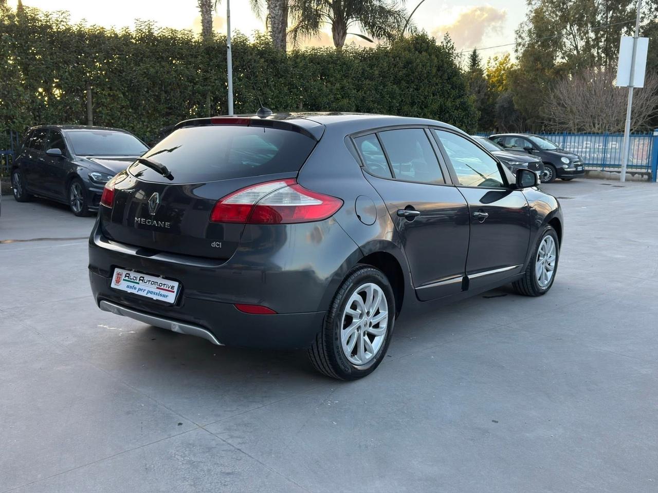 Renault Megane Mégane 1.5 dCi 110CV Start&Stop Limited