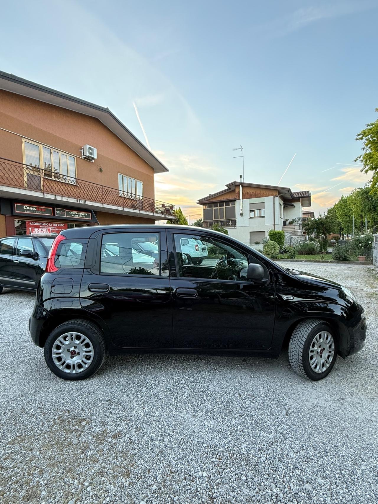 Fiat Panda 1.0 FireFly S&S Hybrid Easy