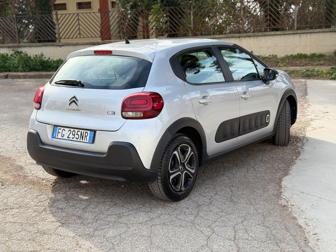 Citroen C3 PureTech 82 Shine