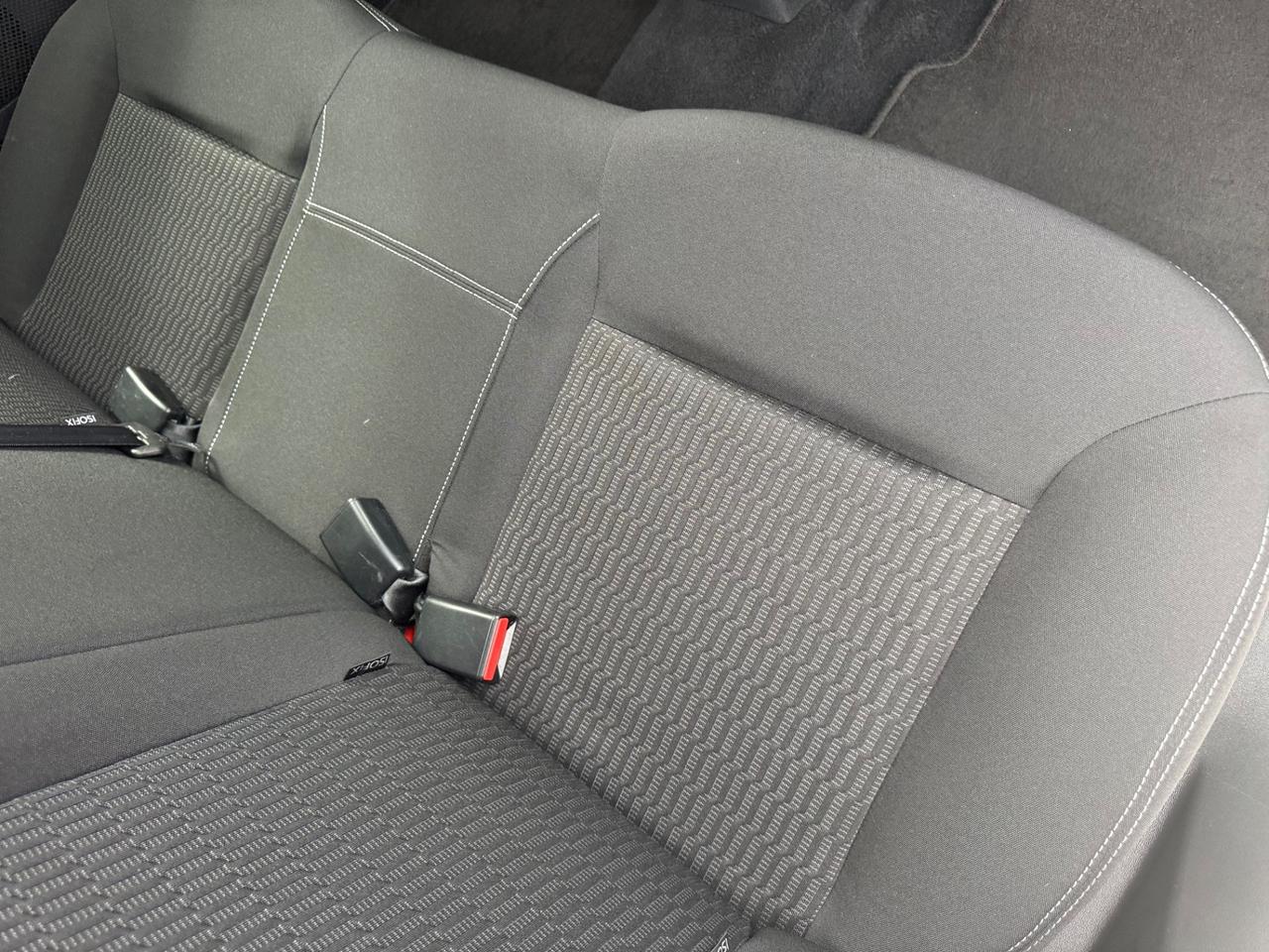Peugeot 208 PureTech 82 5 porte neopatentati