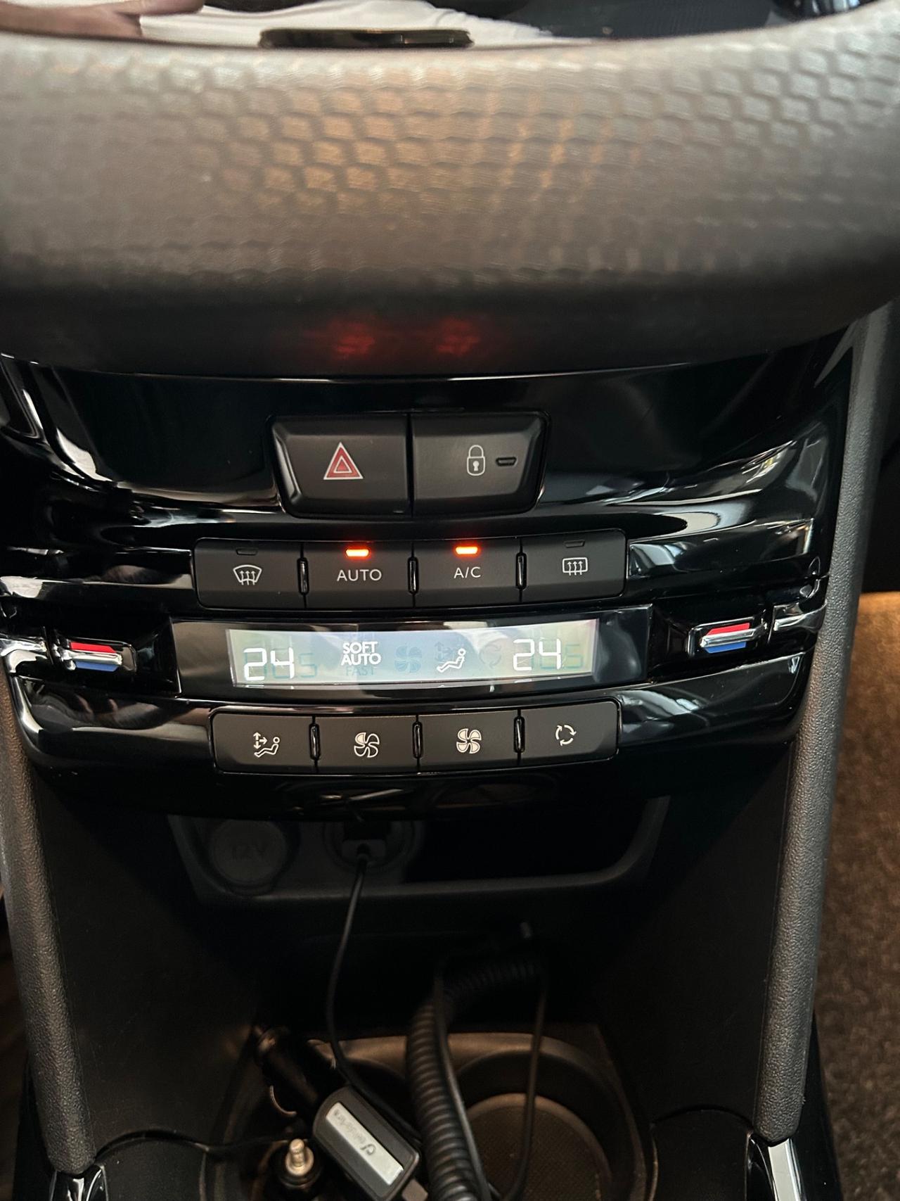 Peugeot 2008 PureTech Turbo 110 S&S Allure