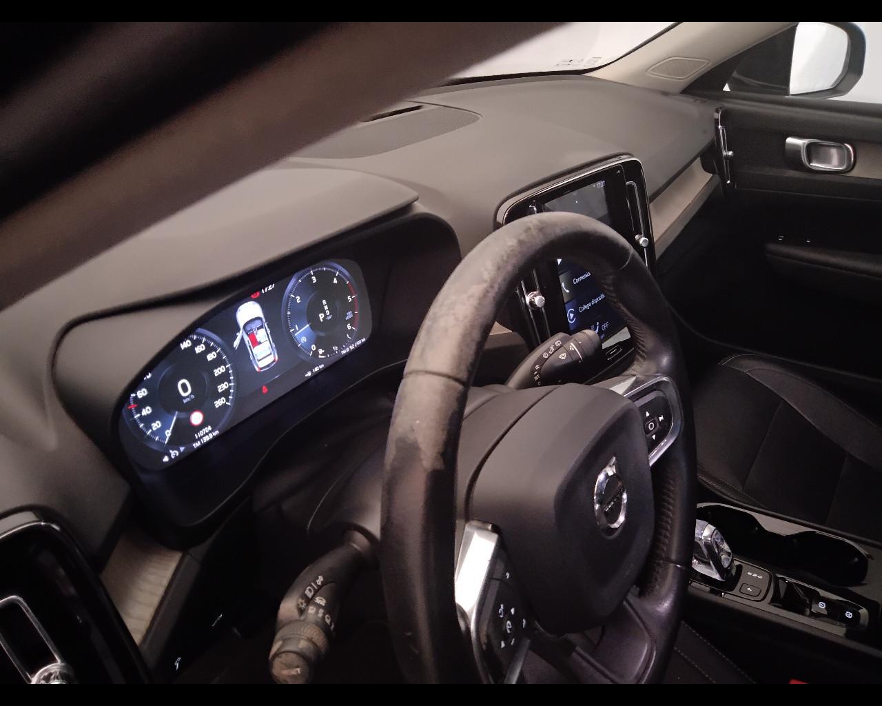 VOLVO XC40 - XC40 2.0 d3 Inscription geartronic my20