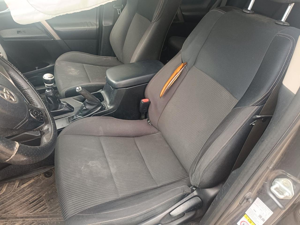 Toyota RAV4 2.0 D-4D 2WD Active