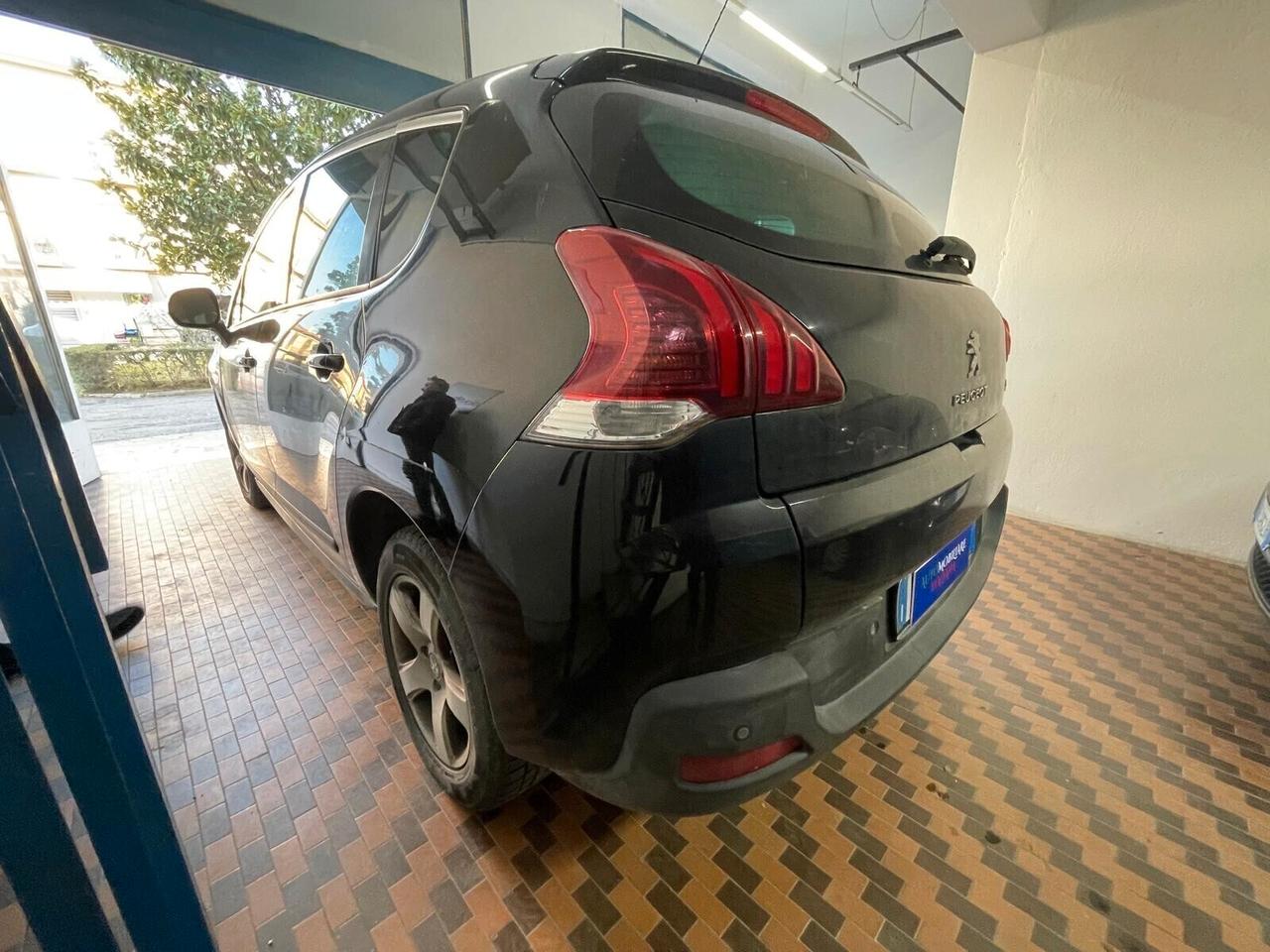 Peugeot 3008 1.6 HDi 115CV