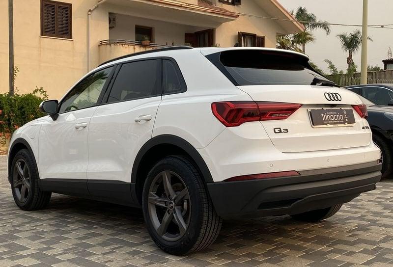Audi Q3 Q3 Business 1.4 TFSI Plug-in hybrid 150CV S-Tronic 45