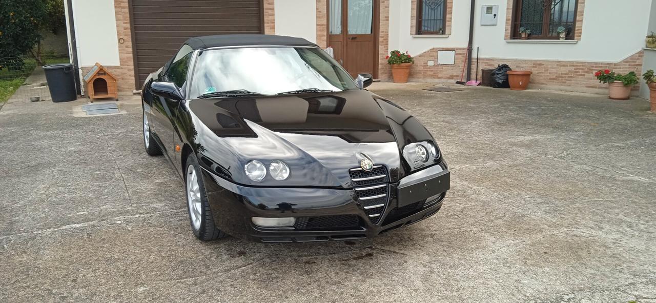 Alfa Romeo GTV Spider 2.0i JTS 16V cat Serie Sp. 2004