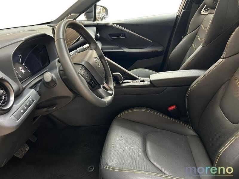 Toyota C-HR 2.0 phev Lounge Premiere fwd e-cvt