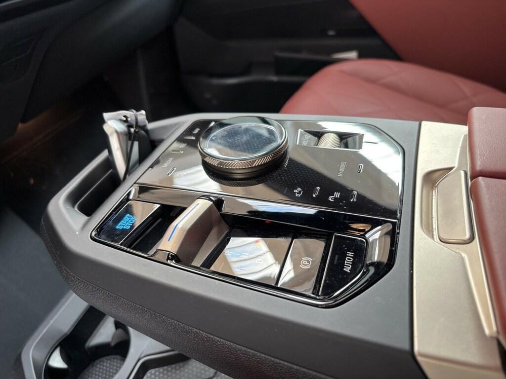 BMW iX 50 xDrive
