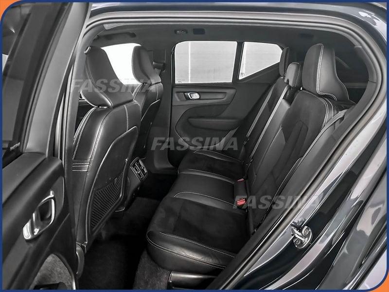 Volvo XC40 XC40 B4 AWD Geartronic R-design