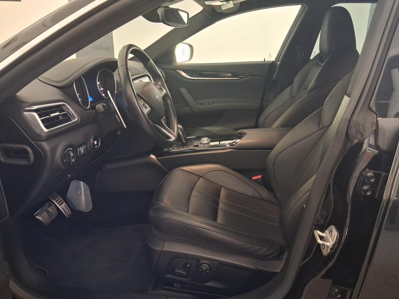 Maserati Ghibli V6 430 CV Q4 Granlusso