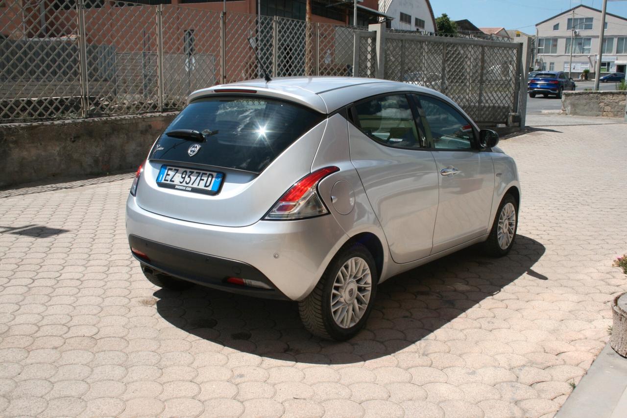 Lancia Ypsilon 1.3 MJT 16V 95 CV 5 porte S&S Gold