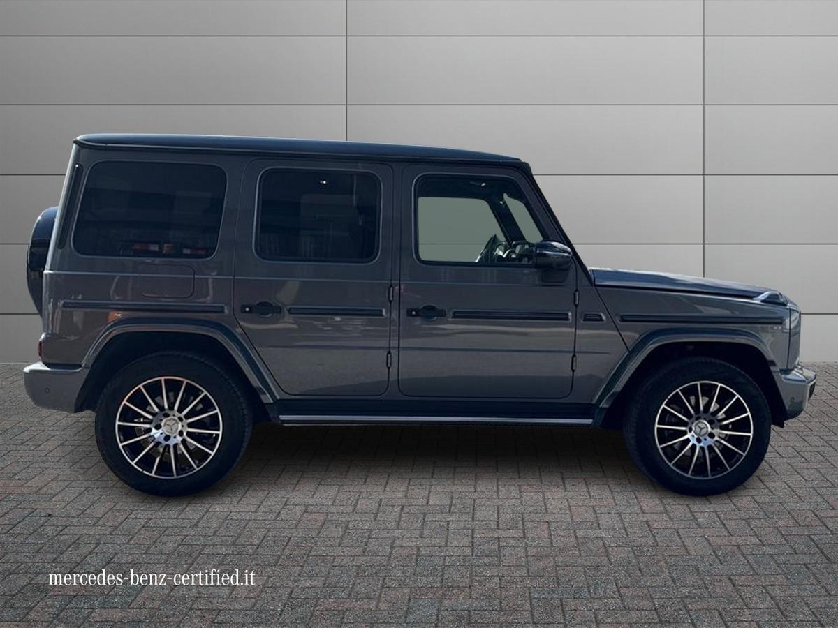 Mercedes-Benz G 400 d AMG Line 330cv auto