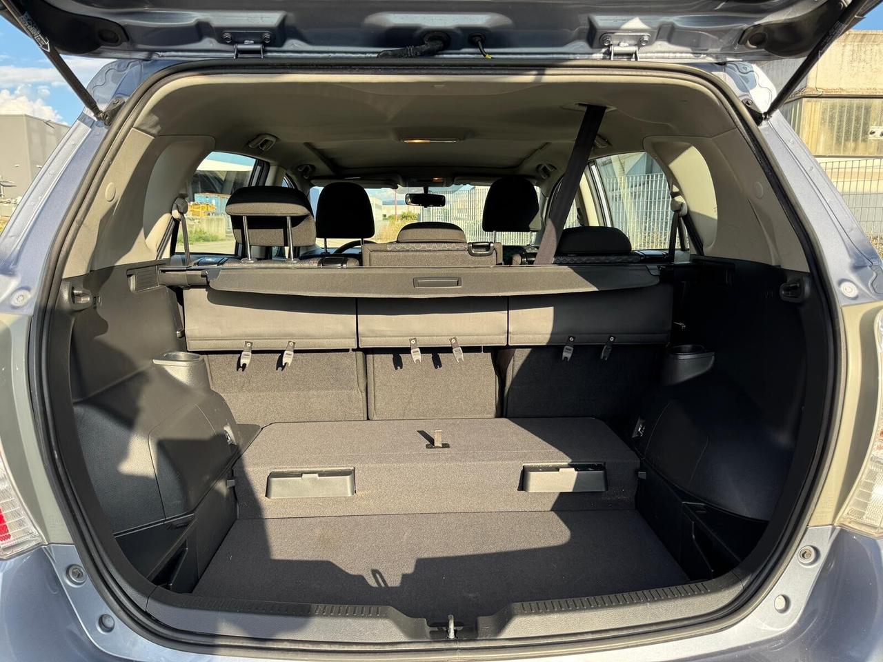 Toyota Verso 2.0 D Sol 146000 km GARANZIA 12 m