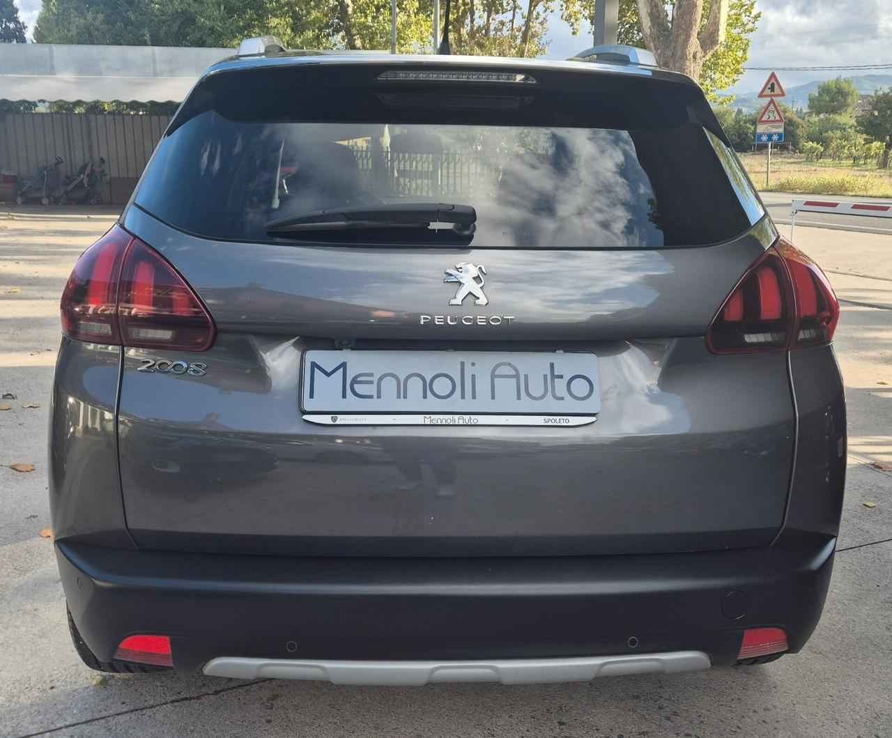 Peugeot 2008 BlueHDi 100 S&S Allure