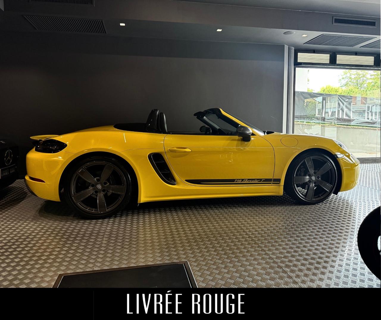 Porsche 718 Boxster T